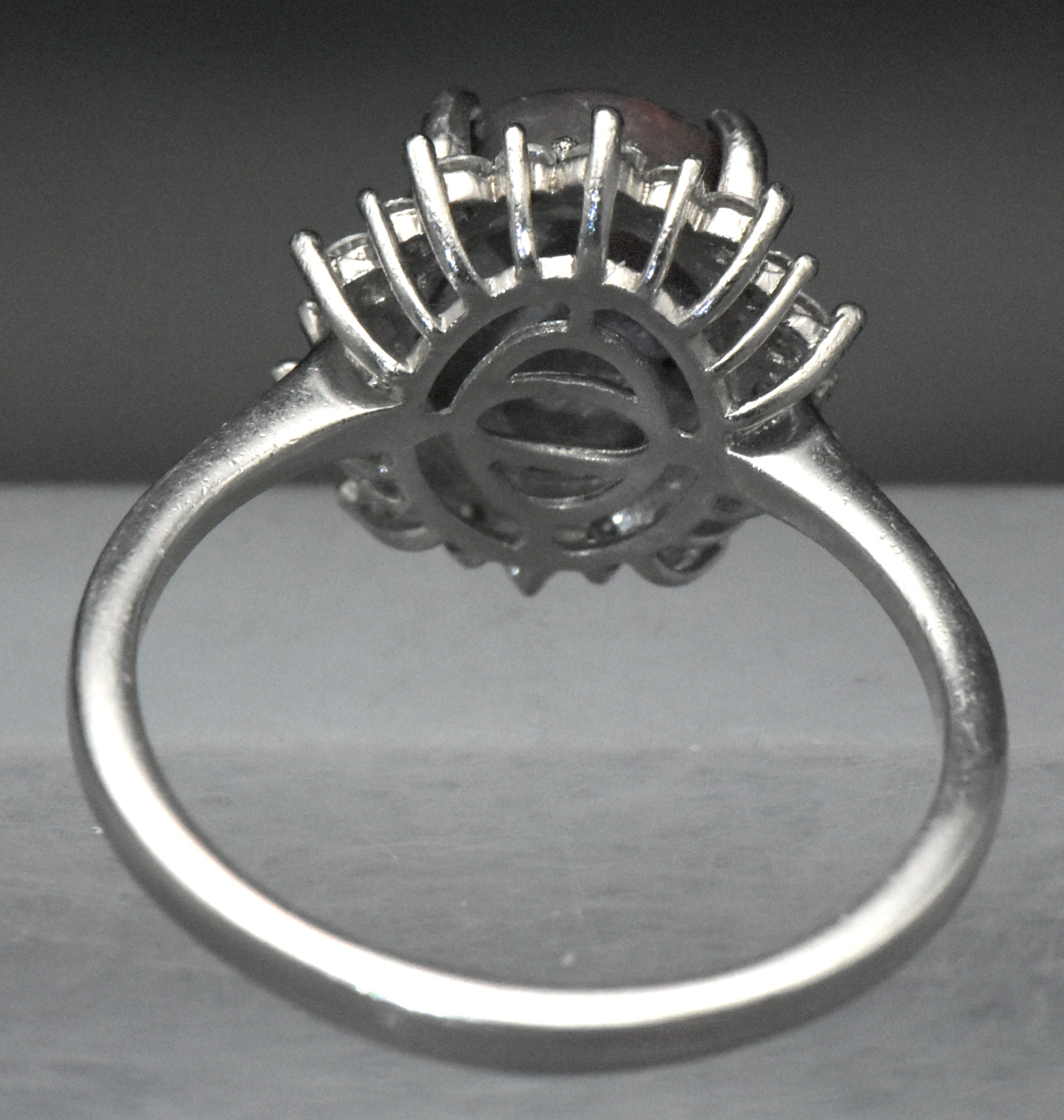 Vintage Star Sapphire/Ruby Sterling Silver Ring - Size 10