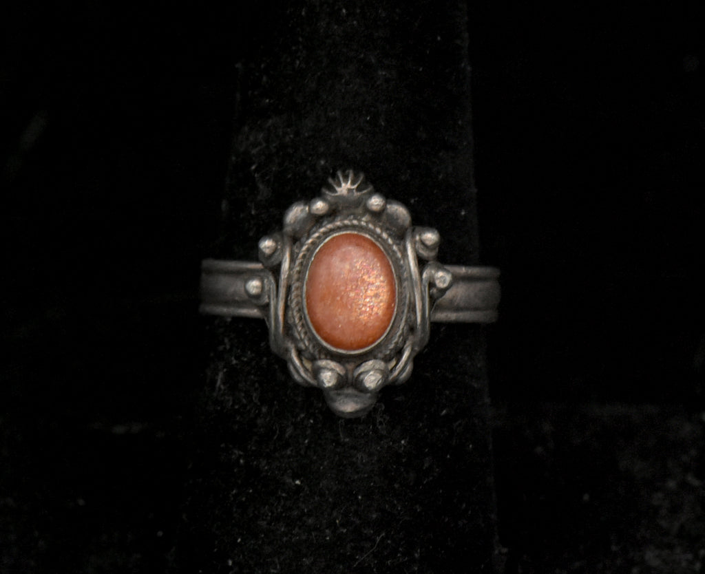 Vintage Handmade Sunstone Sterling Silver Ring - Size 7.5