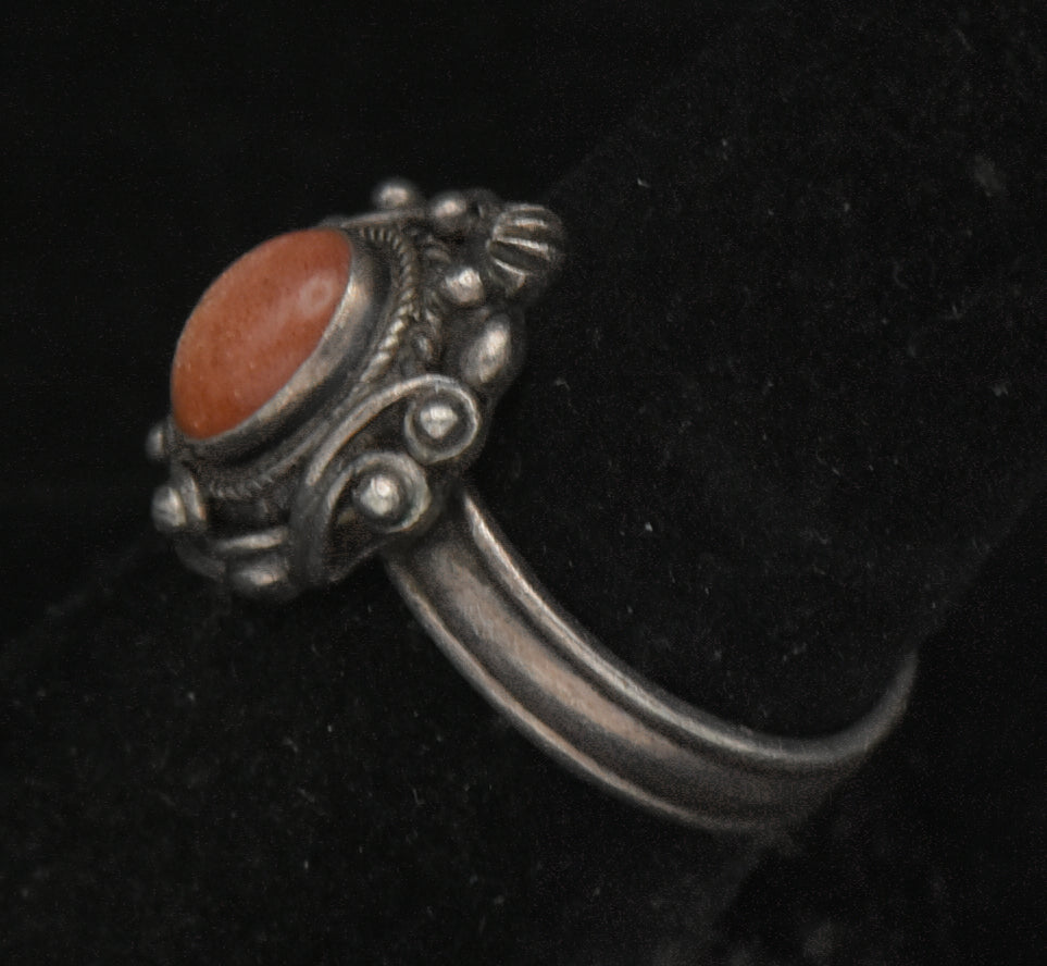 Vintage Handmade Sunstone Sterling Silver Ring - Size 7.5