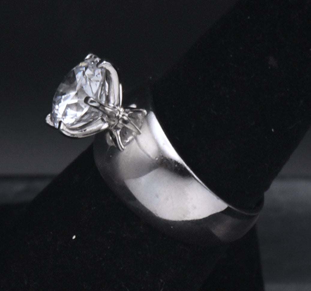 Sterling Silver Cubic Zirconia Solitaire Wide Band Ring - Size 7