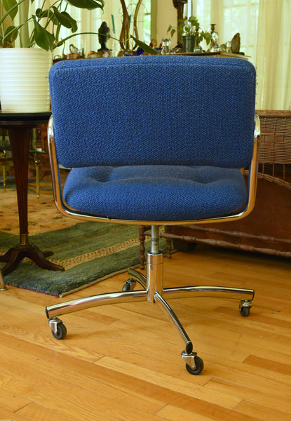 Steelcase - Vintage 1970s Upholstered Wheeled Office Arm Chair