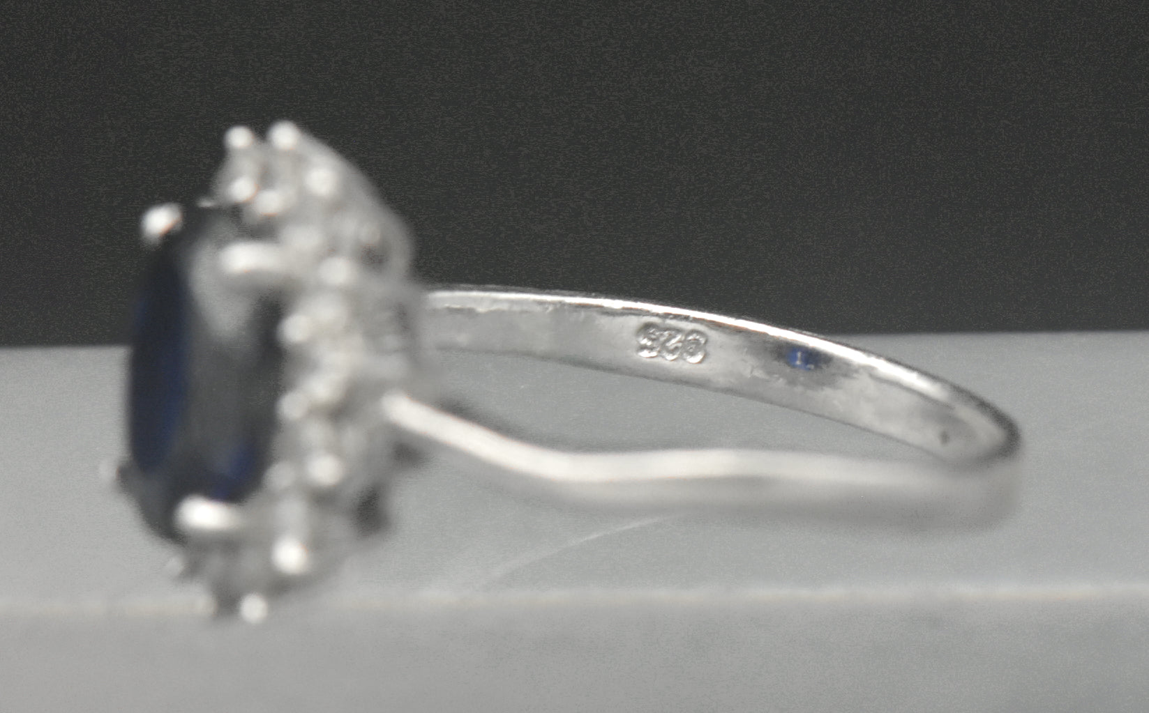 Stauer - Vintage Sapphire and CZ Sterling Silver Halo Ring - Size 6.75