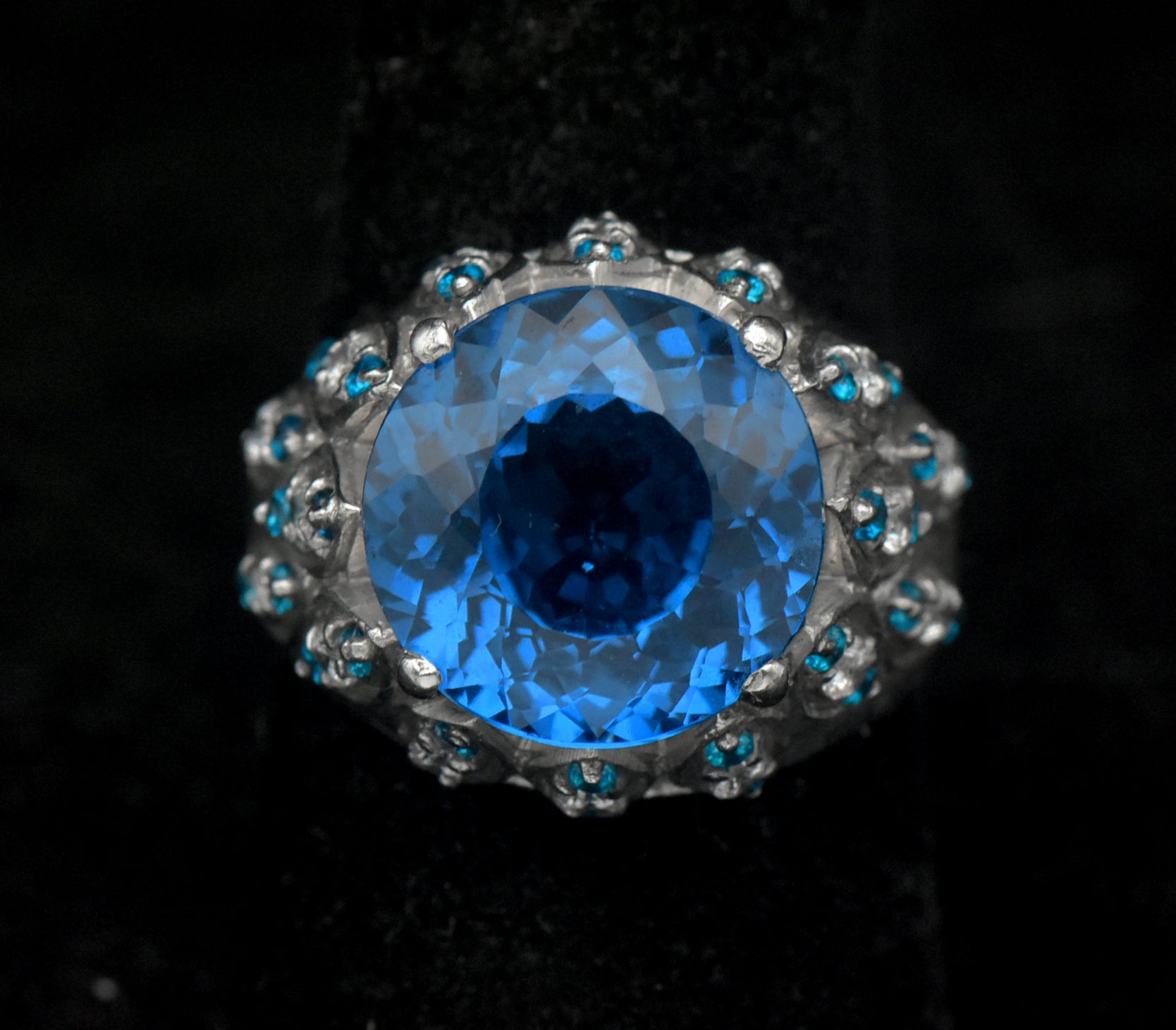 Vintage Synth Blue Spinel Sterling Silver Ring - Size 8.25