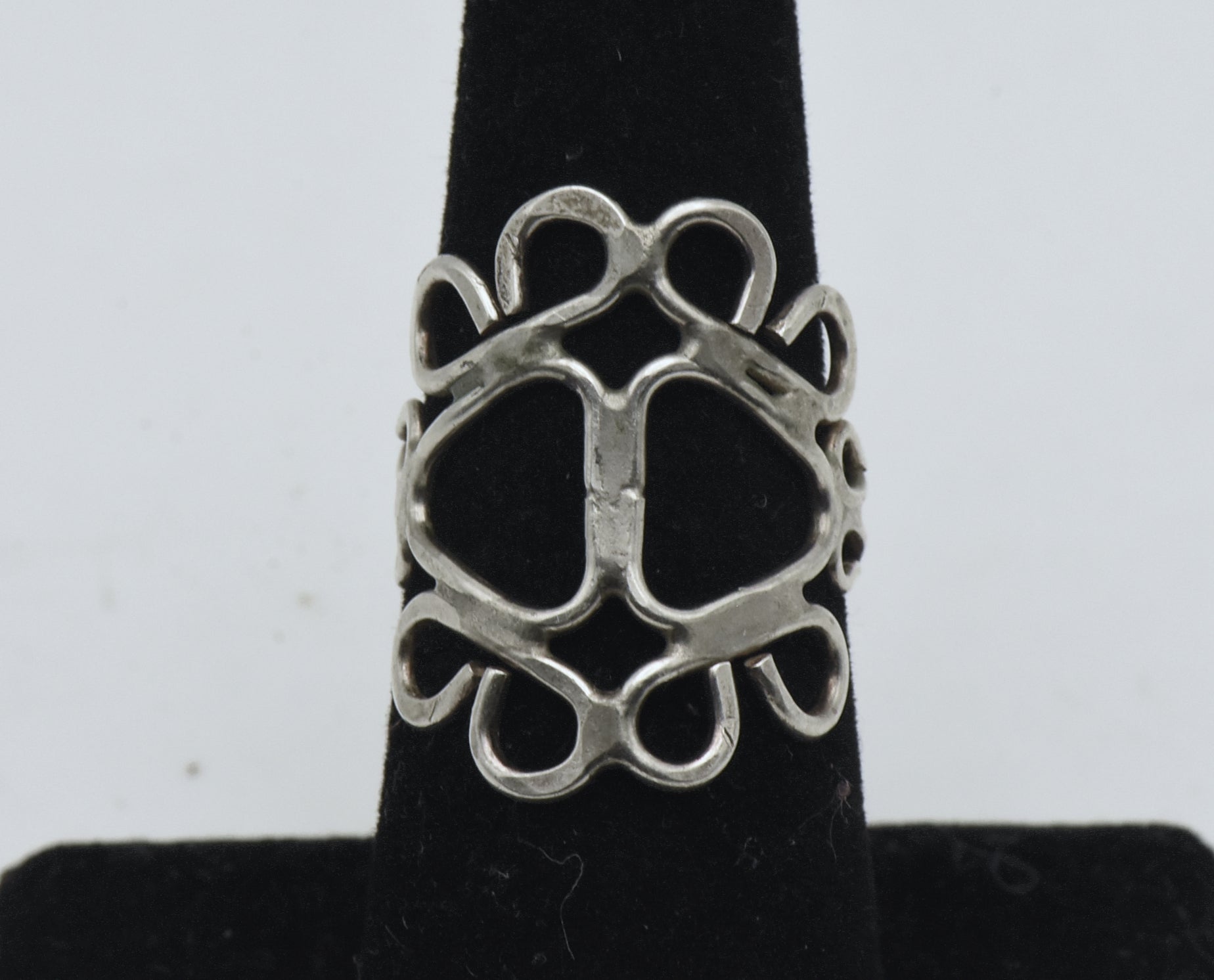 Vintage Handmade Sterling Silver Finger Ring - Size 6.25
