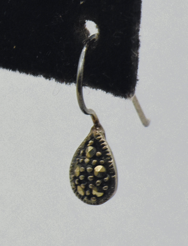 UNMATCHED Vintage Marcasite Sterling Silver Earring