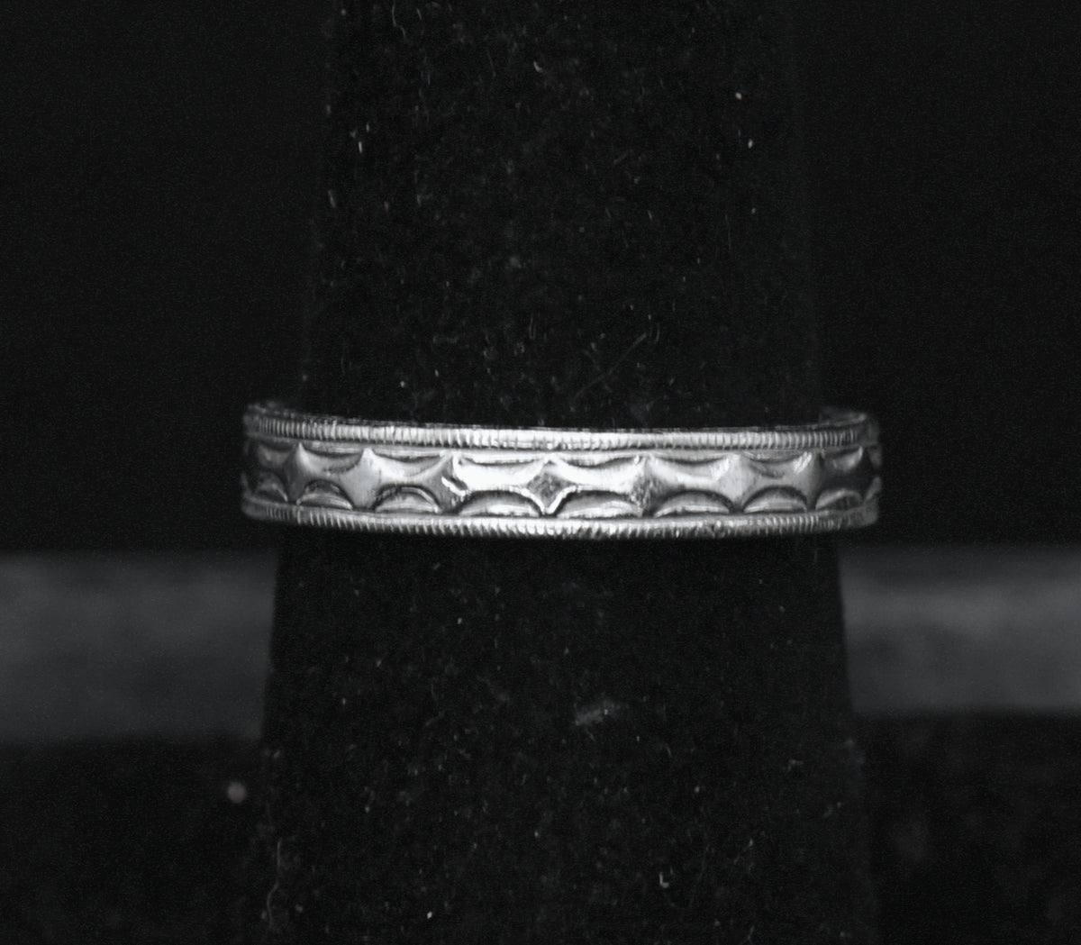 Tacori - Vintage Sterling Silver Engraved Band - Size 7