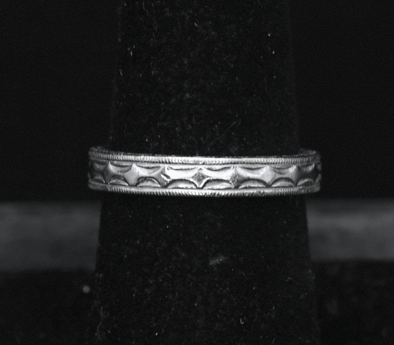 Tacori - Vintage Sterling Silver Engraved Band - Size 7