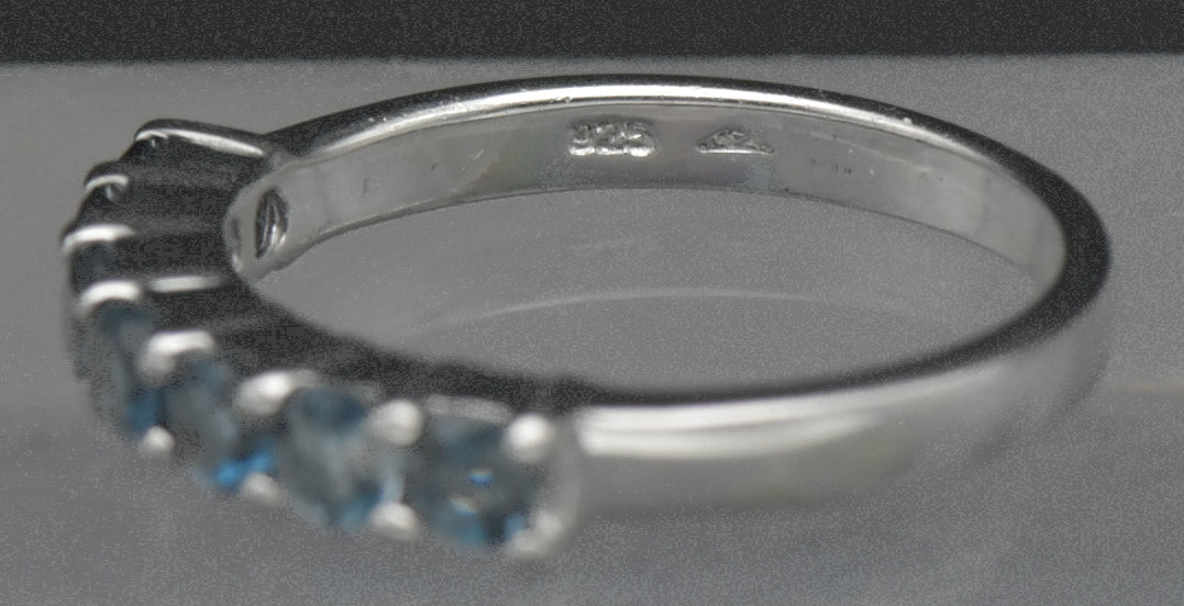 Vintage Sterling Silver Blue Topaz Ring - Size 7