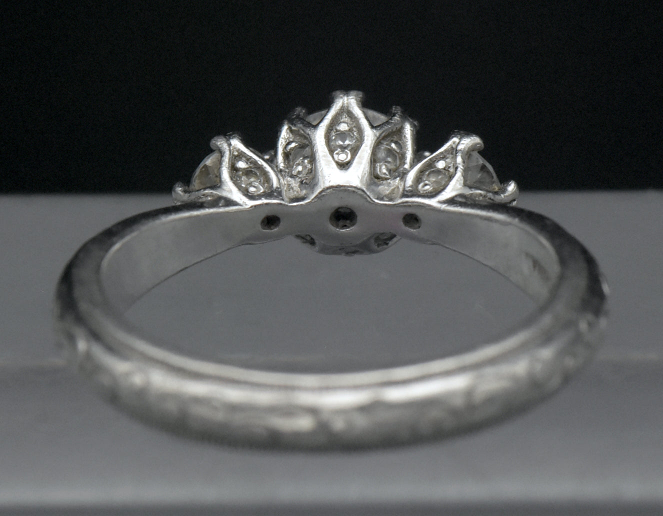 Tacori - Vintage Sterling Silver CZ Crown Ring - Size 9