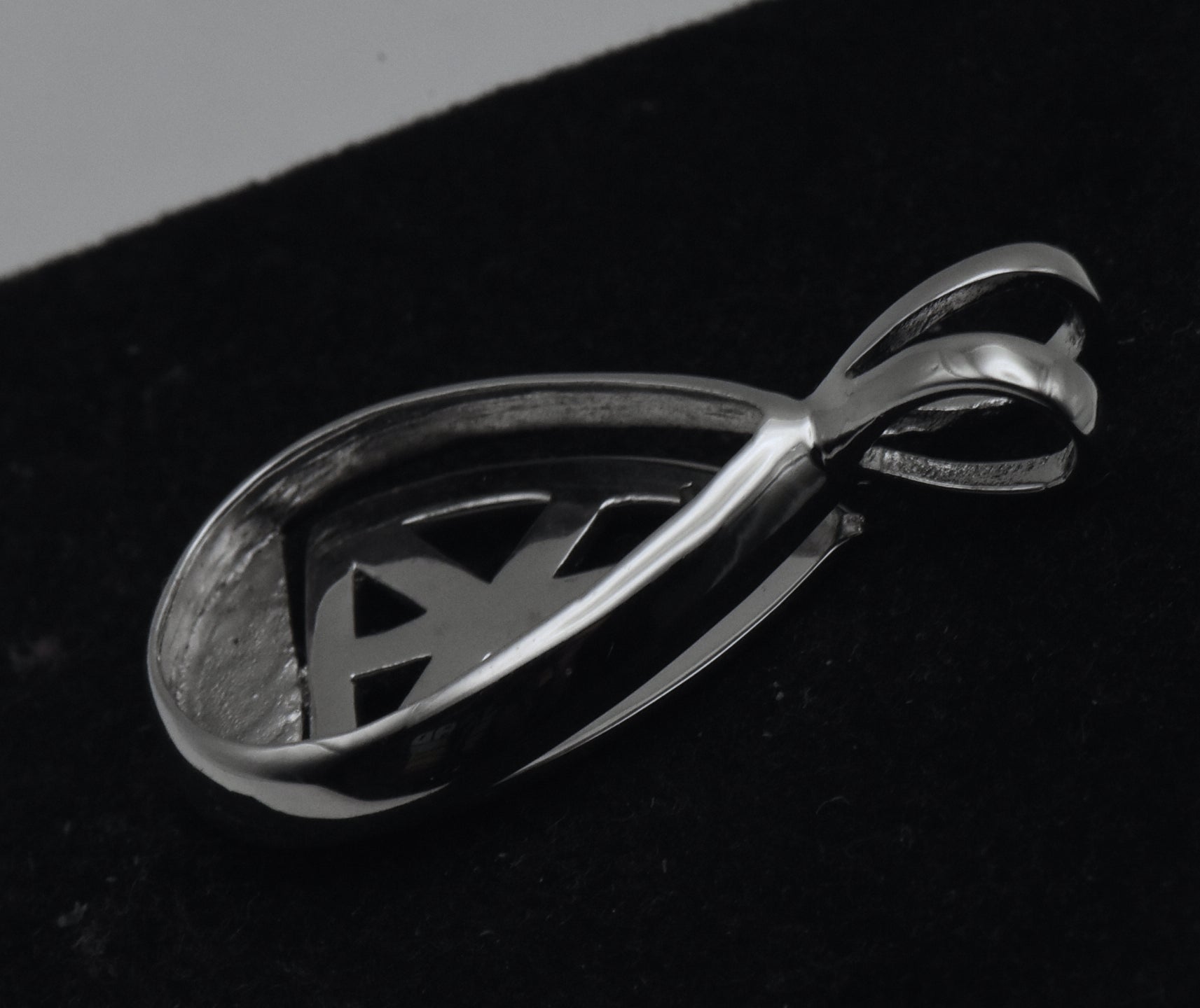Vintage Sterling Silver Empty Hinged Pendant