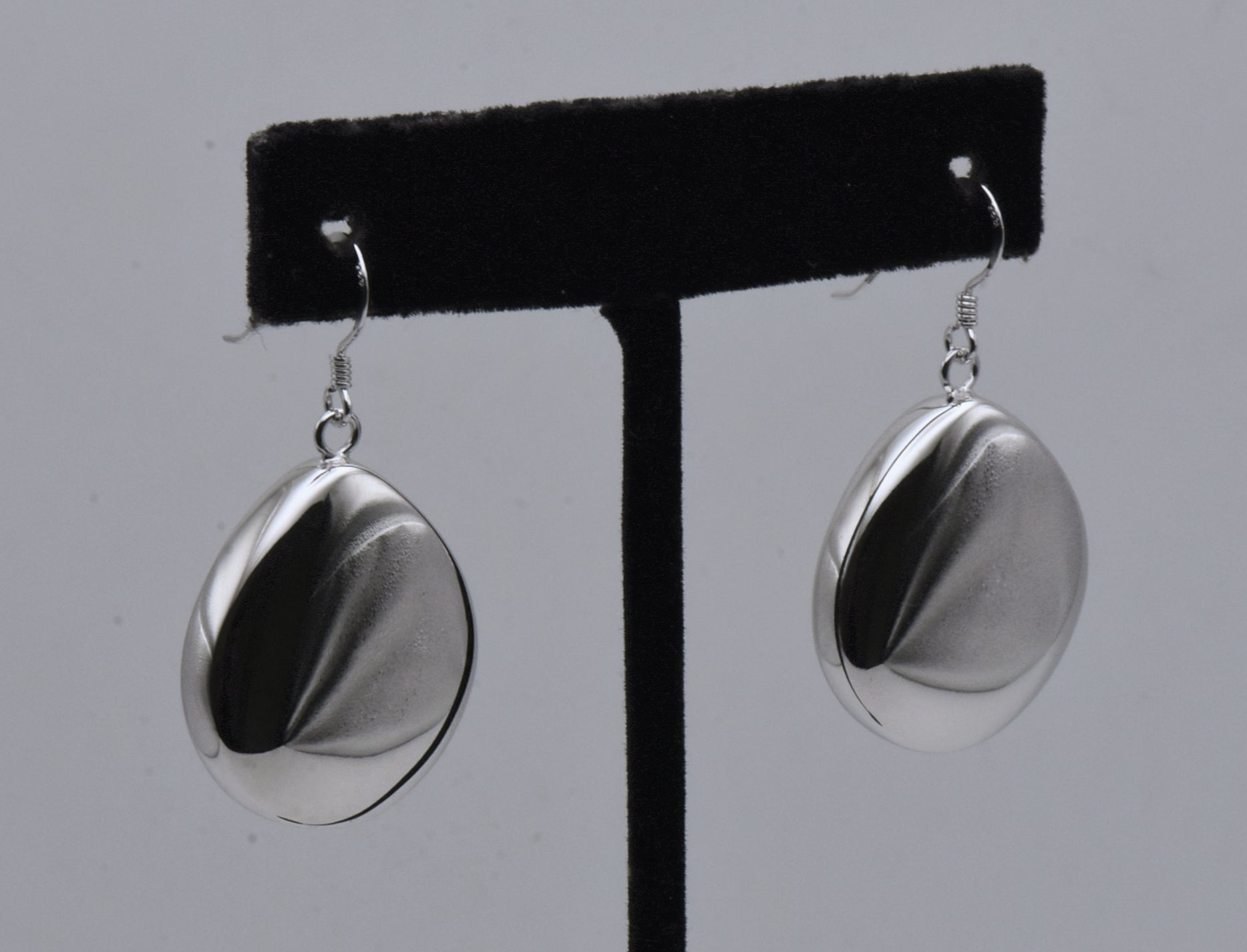 Vintage Sterling Silver Modern Design Teardrop Dangle Earrings