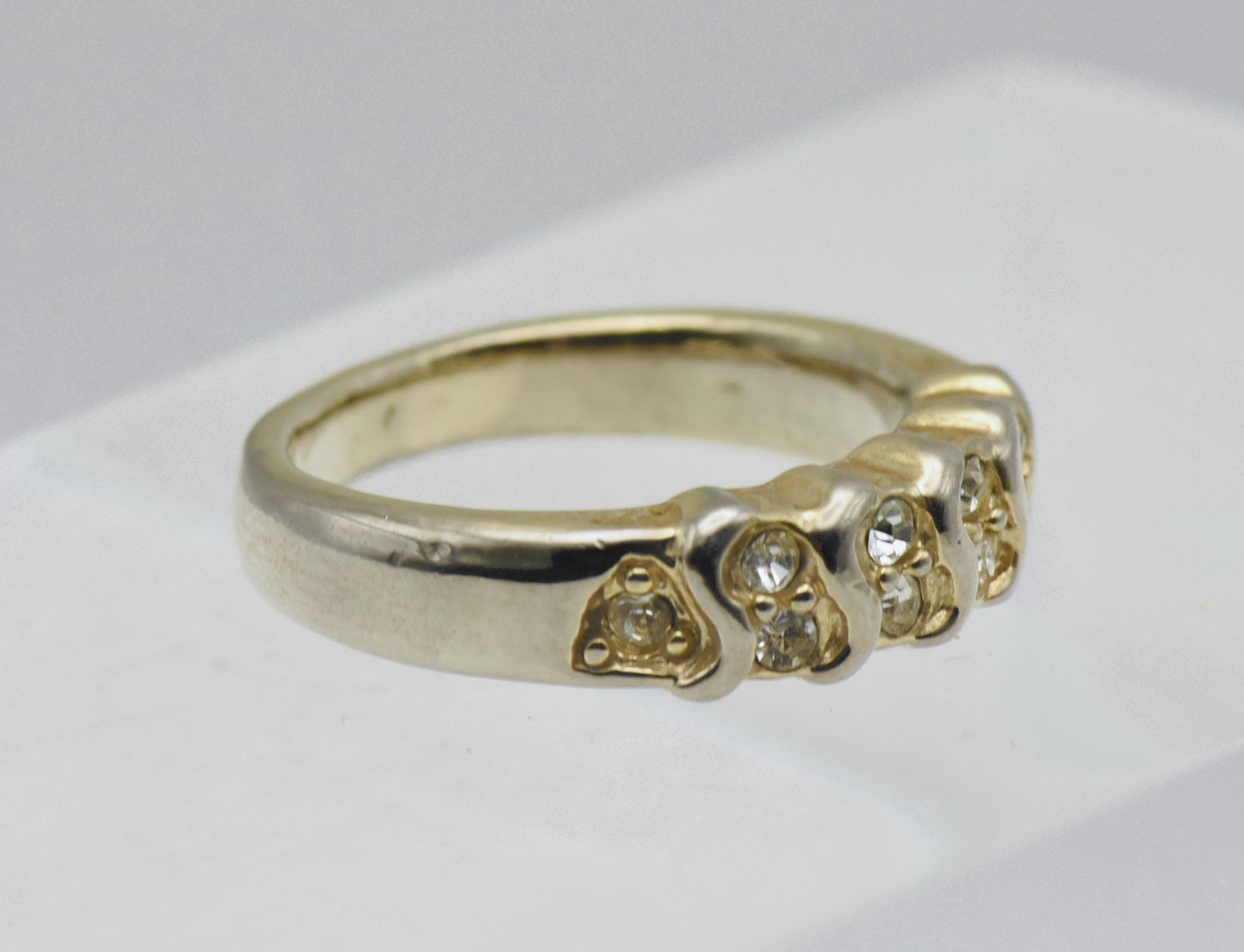 Vintage Gold Tone and Rhinestones Ring - Size 5.5