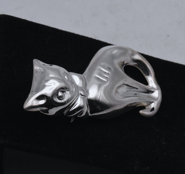 Vintage Handmade Sterling Silver Bow Tie Cat Brooch