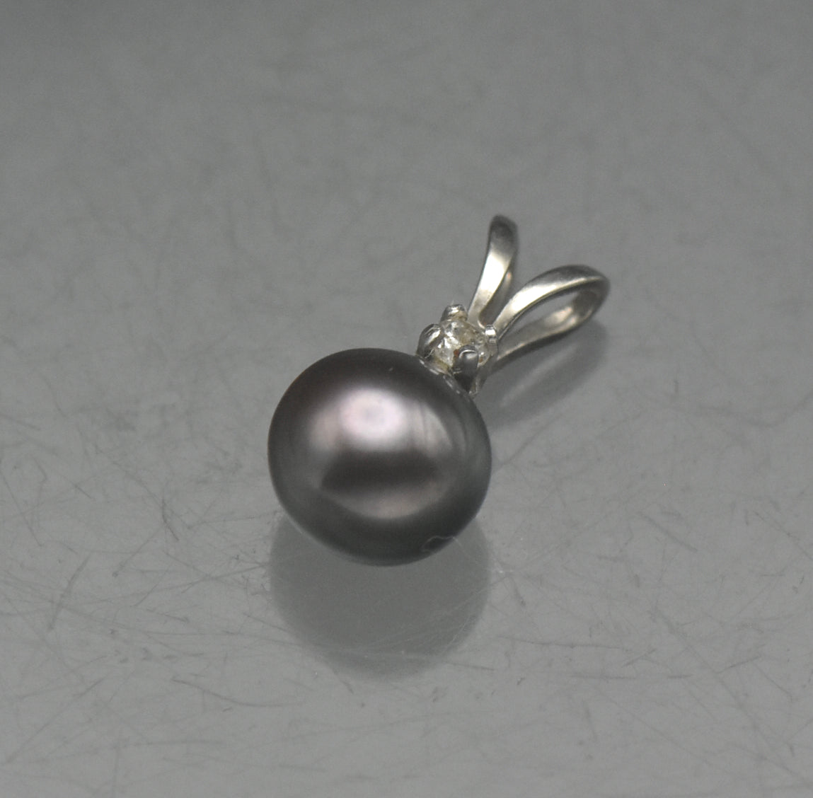 Vintage 14k White Gold Tahitian Pearl and Diamond Pendant