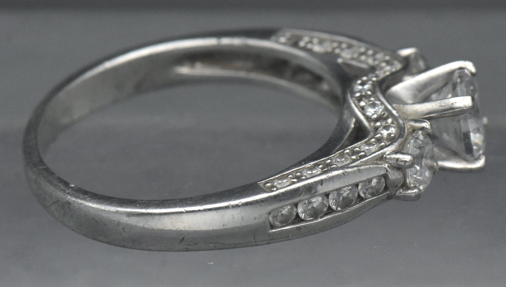 Vintage Sterling Silver CZ Three-Stone Ring - Size 9.5