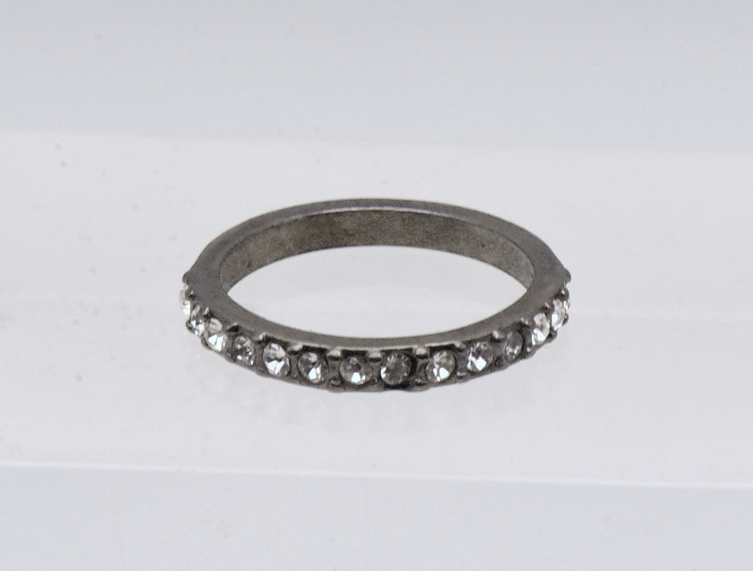 Vintage Silver Tone Metal Rhinestone Band - Size 3.75