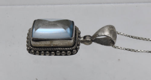 Vintage Sugar Loaf Blue Topaz Pendant Necklace - 20.5"
