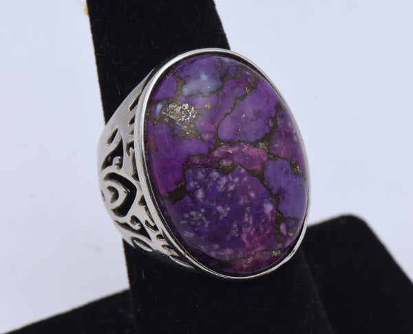 Vintage Sterling Silver Dyed Purple Turquoise Ring - Size 7.25