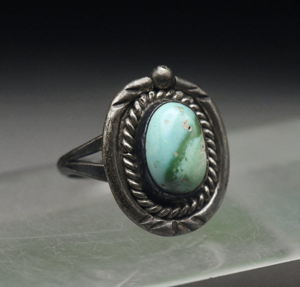 Vintage Handmade Sterling Silver Turquoise Ring - Size 5.5