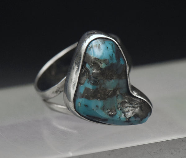 Vintage Handmade Sterling Silver Turquoise Ring - Size 6.25