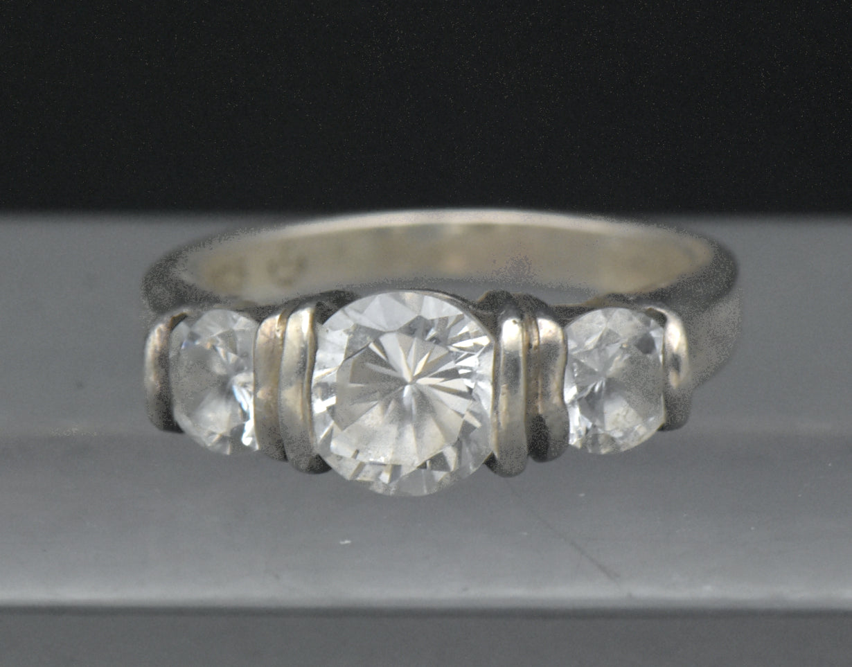Vintage Sterling Silver Three-Stone CZ Ring - Size 6