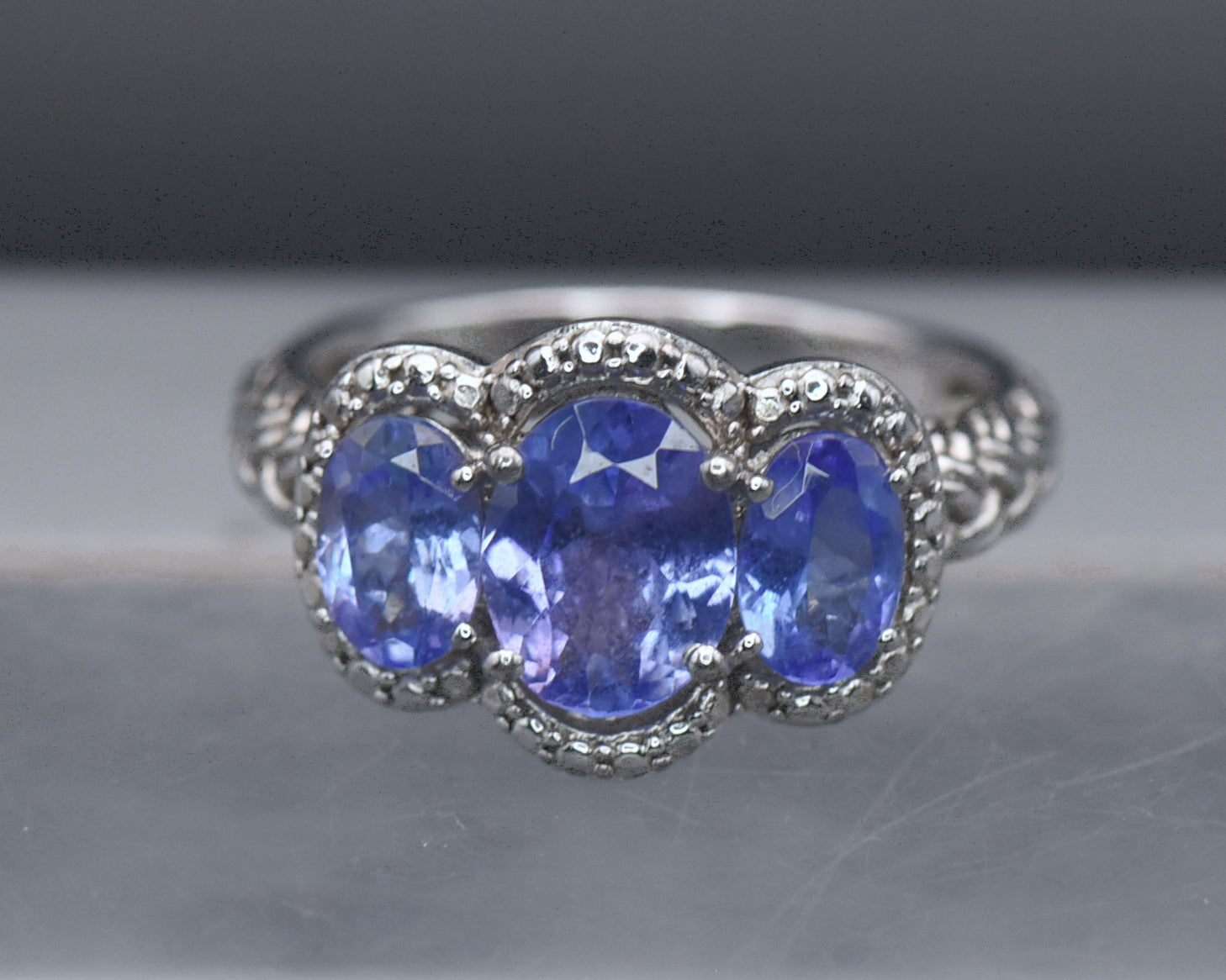 Vintage Tanzanite Sterling Silver Ring - Size 6