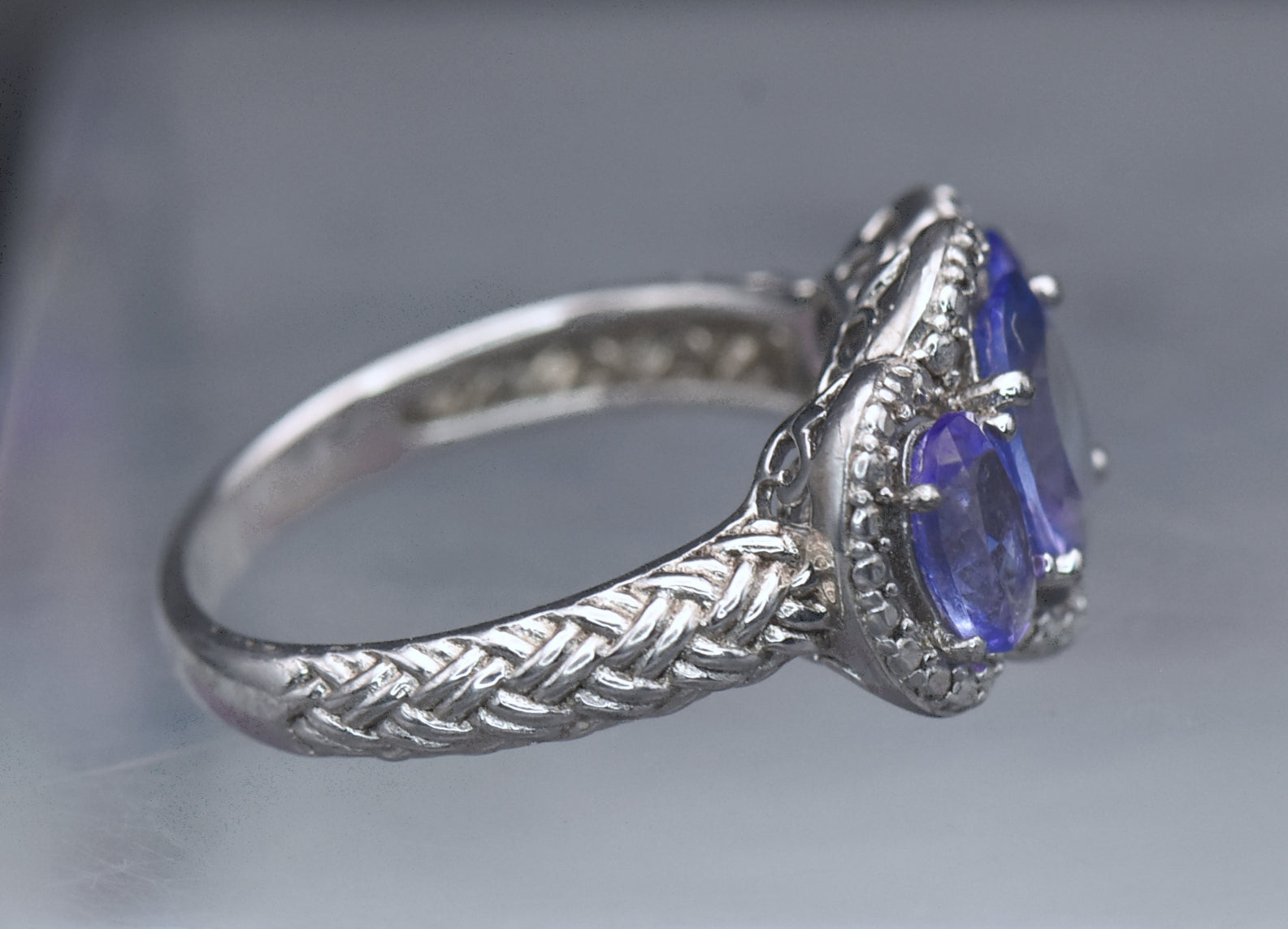 Vintage Tanzanite Sterling Silver Ring - Size 6