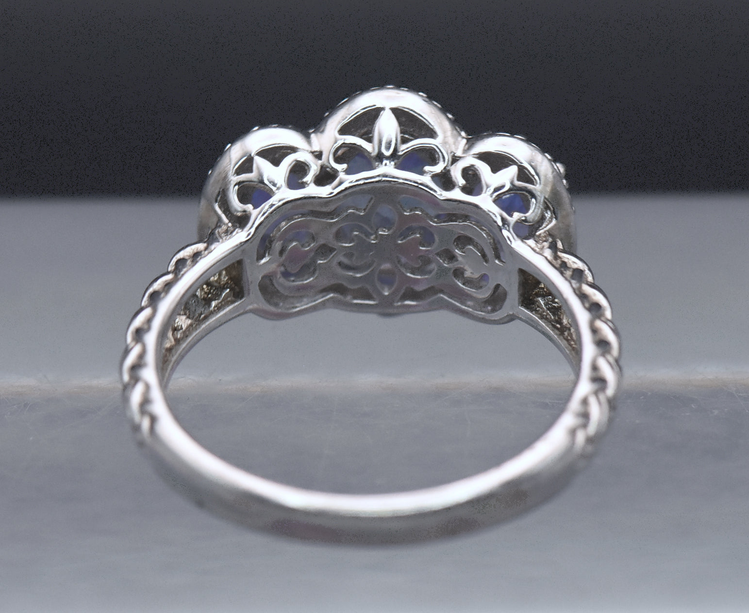 Vintage Tanzanite Sterling Silver Ring - Size 6
