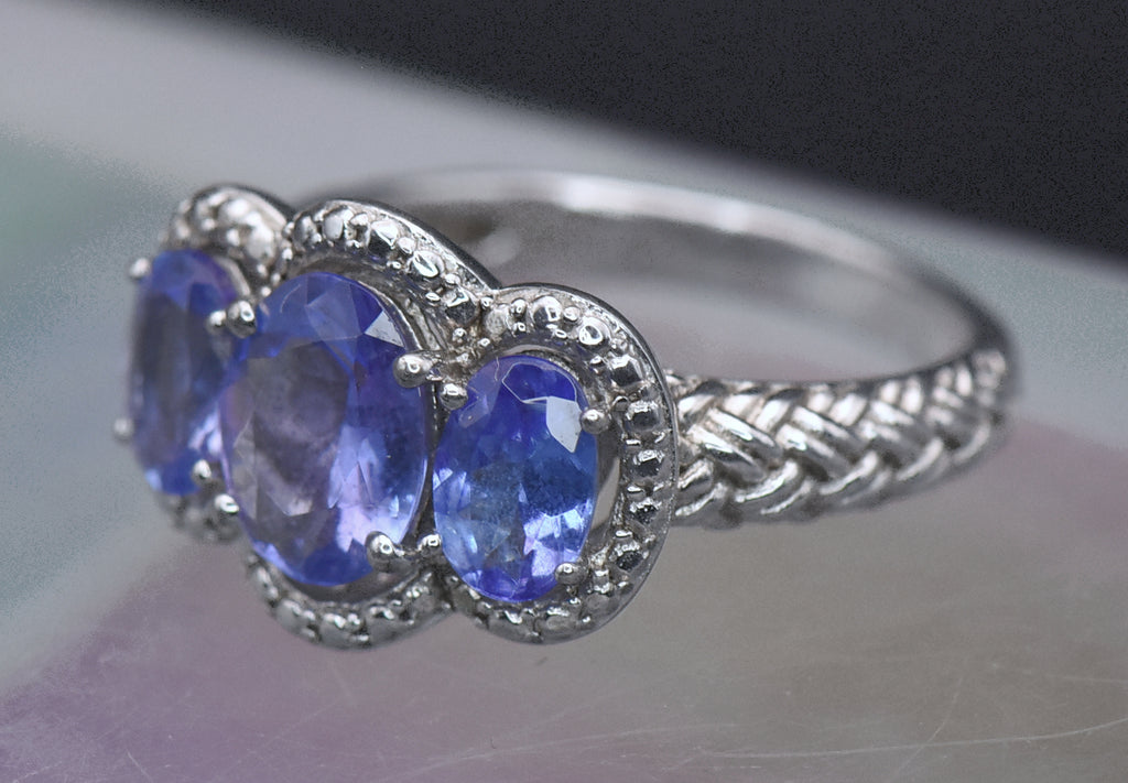 Vintage Tanzanite Sterling Silver Ring - Size 6