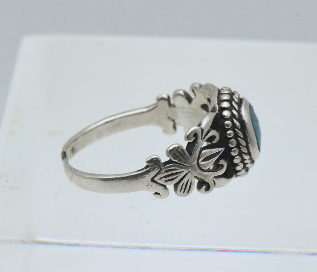 Vintage Handmade Sterling Silver and Turquoise Ring - Size 6.25 BROKEN SHANK