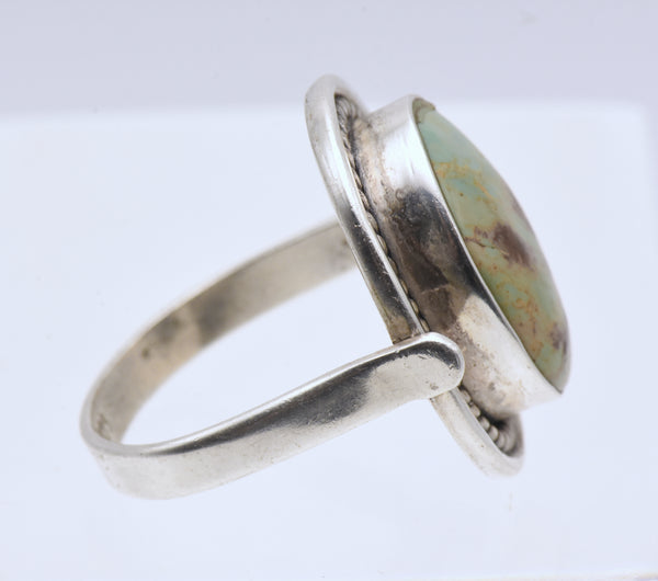 Vintage Handmade Sterling Silver Turquoise Ring - Size 7.5