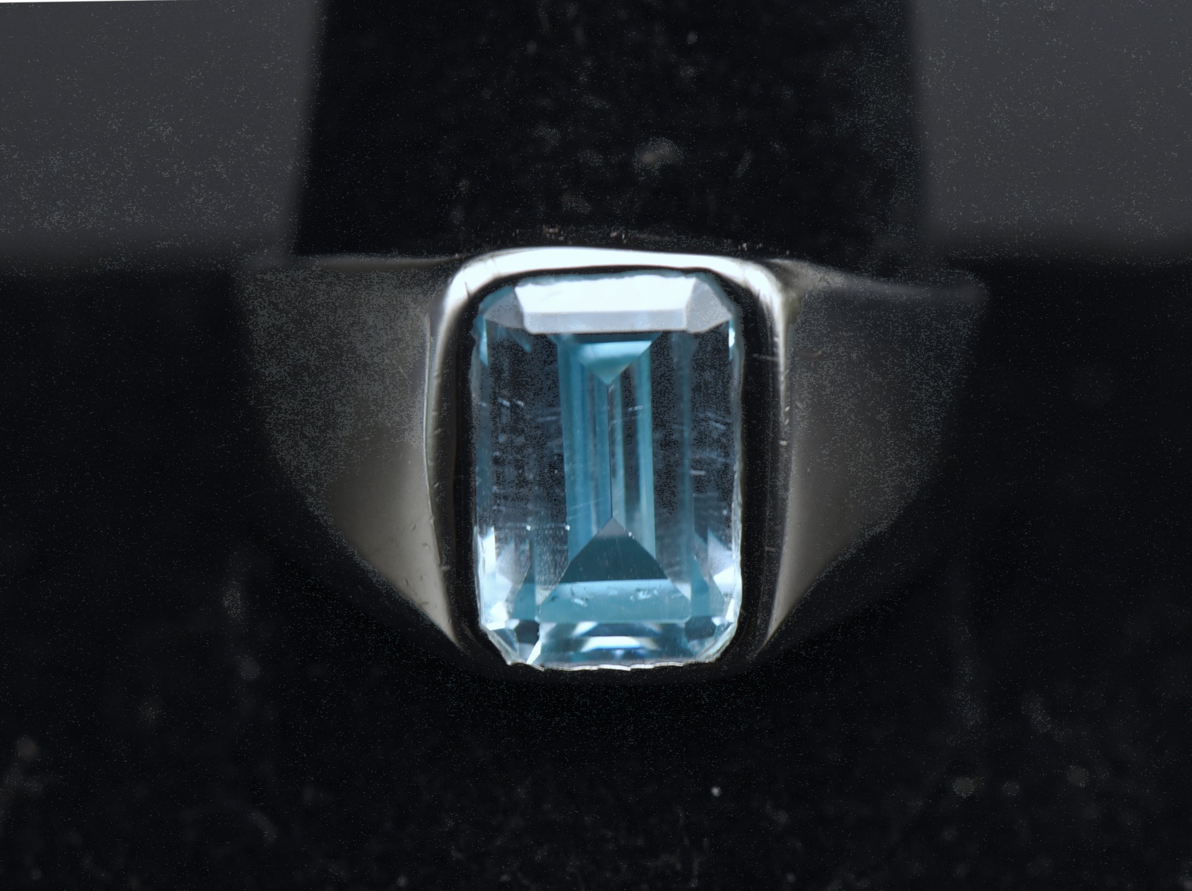 Vintage Sterling Silver Imitation Blue Topaz Ring - Size 12.25