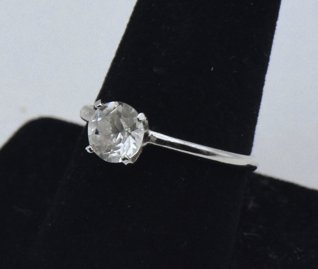 Uncas - Vintage Silver Plated and Rhinestone Solitaire Ring - Various sizes