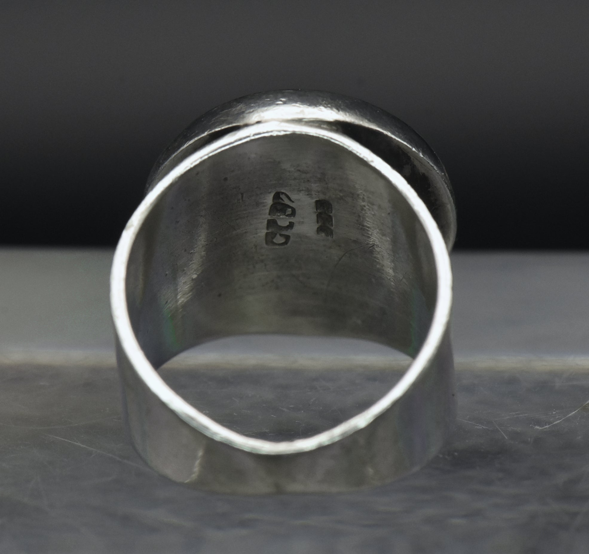 Vintage Handmade Sterling Silver Ring - Size 7.5