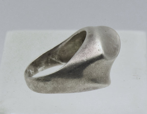 Vintage Sterling Silver Modern Design Ring - Size 7.25