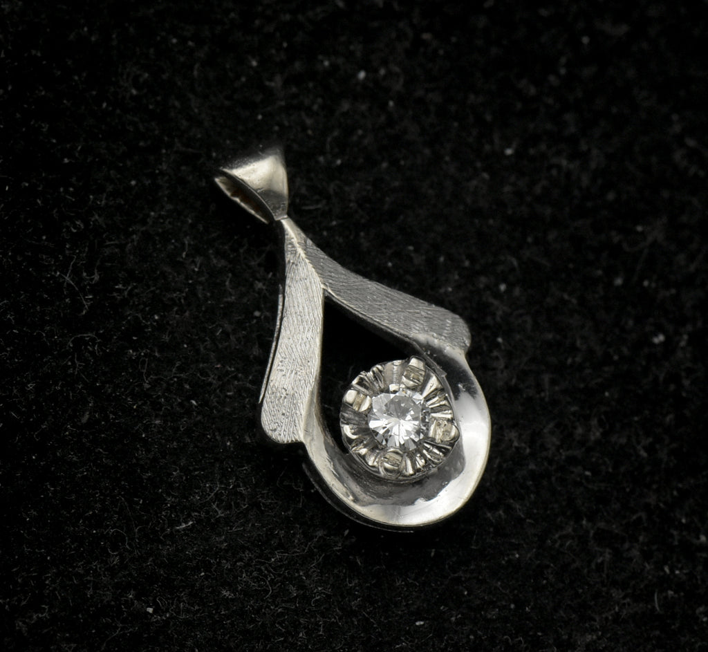 Vintage 14k White Gold and Diamond Pendant