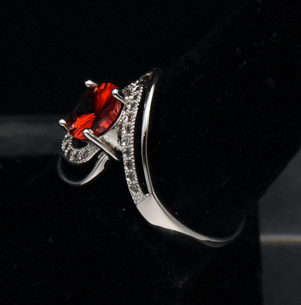 Vintage Red Cubic Zirconia 18k White Gold Plated Ring - Size 7