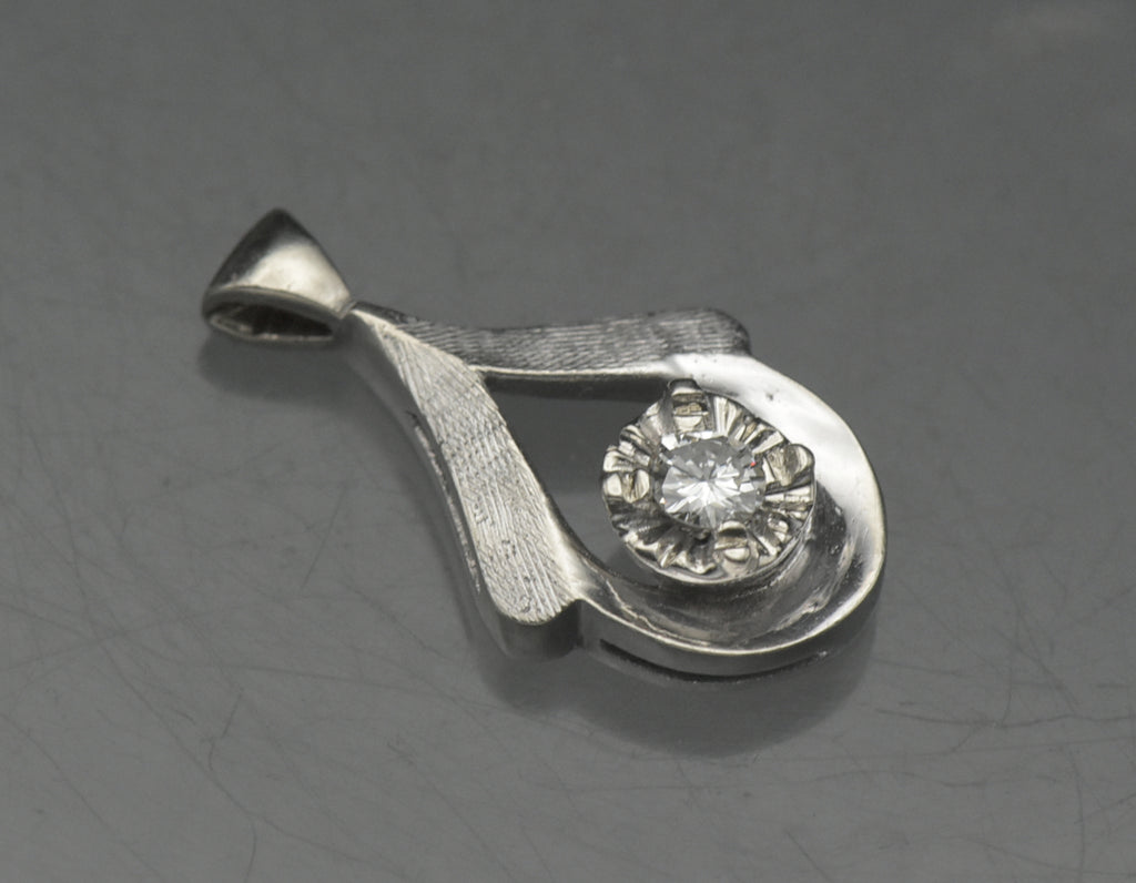 Vintage 14k White Gold and Diamond Pendant
