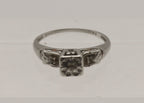 Vintage 14K White Gold Ring - Size 6 MISSING STONES