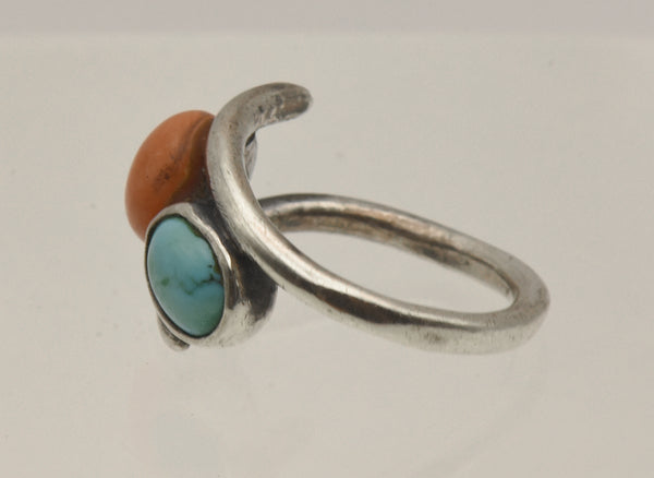 Wallis - Vintage Handmade Turquoise and Coral Sterling Silver Ring - Size 3.25