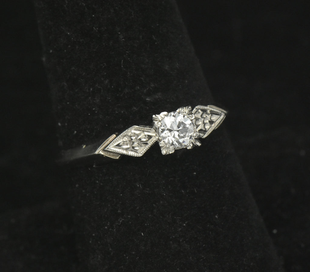 Vintage 14k White Gold Solitaire Diamond Ring - Size 8