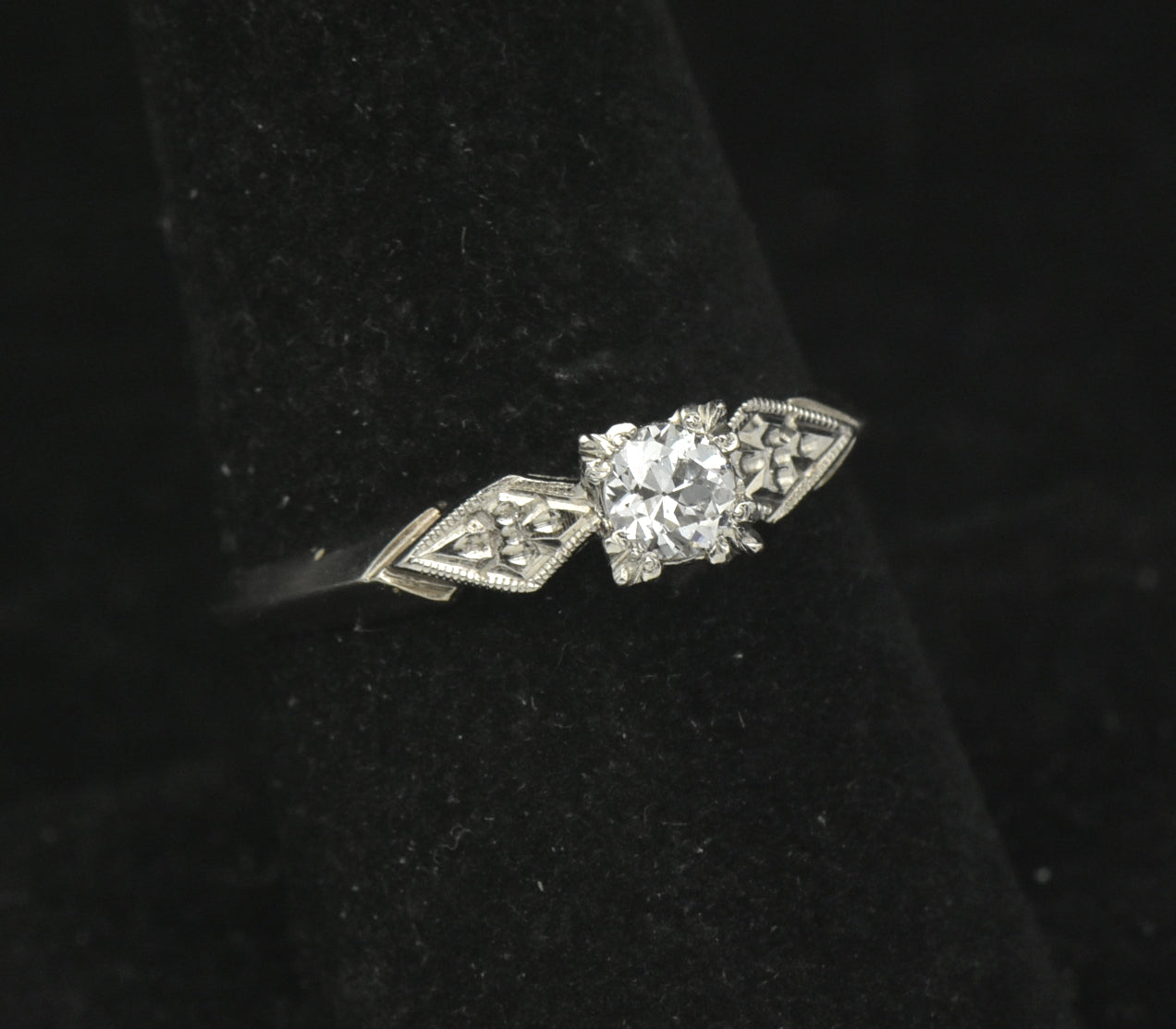 Vintage 14k White Gold Solitaire Diamond Ring - Size 8