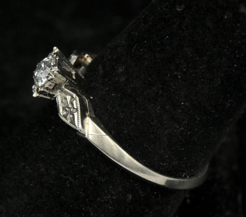 Vintage 14k White Gold Solitaire Diamond Ring - Size 8