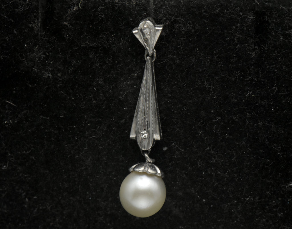Vintage 10k White Gold, Diamonds and Pearl Art Deco Dangle Pendant