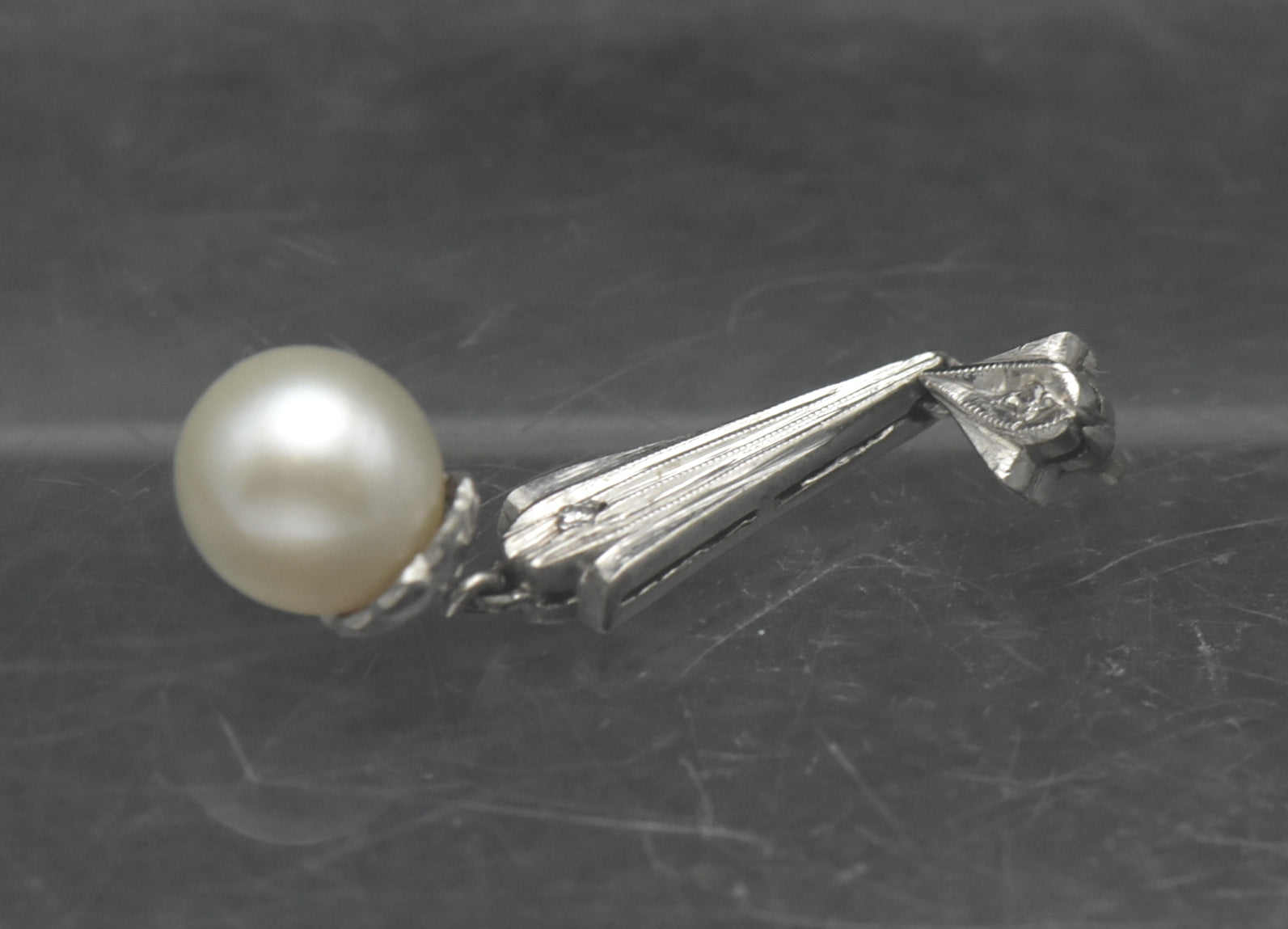 Vintage 10k White Gold, Diamonds and Pearl Art Deco Dangle Pendant