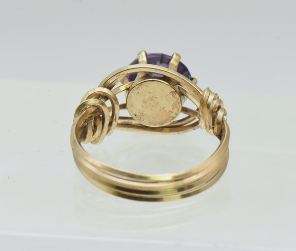 Vintage 18K Gold Wire Wrapped Purple Cubic Zirconia Ring - Size 4.75