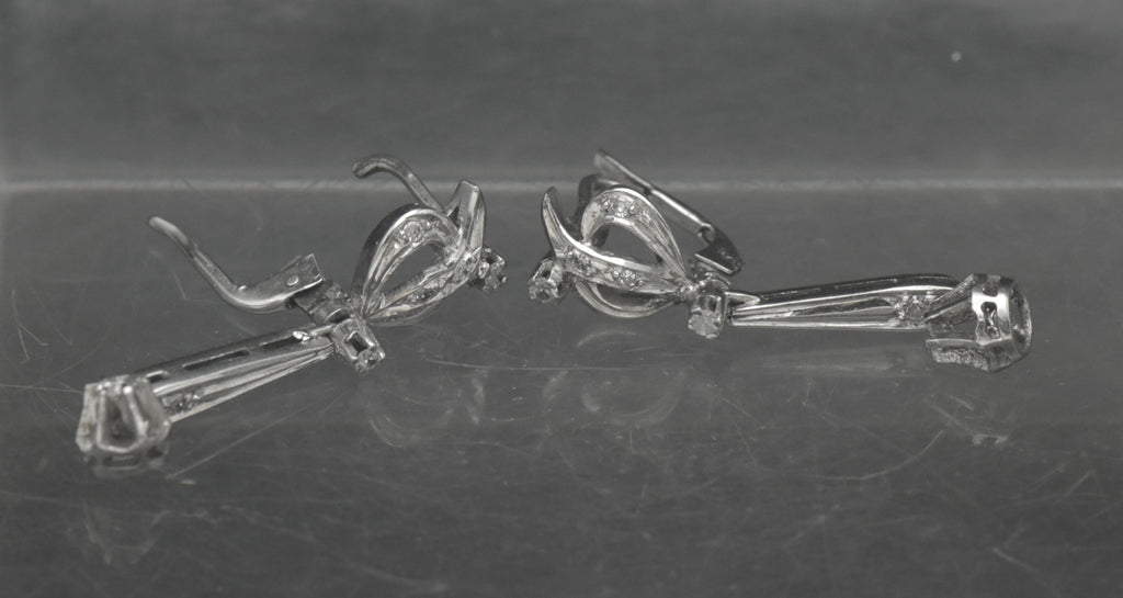 Vintage 10k White Gold with Diamonds Earrings