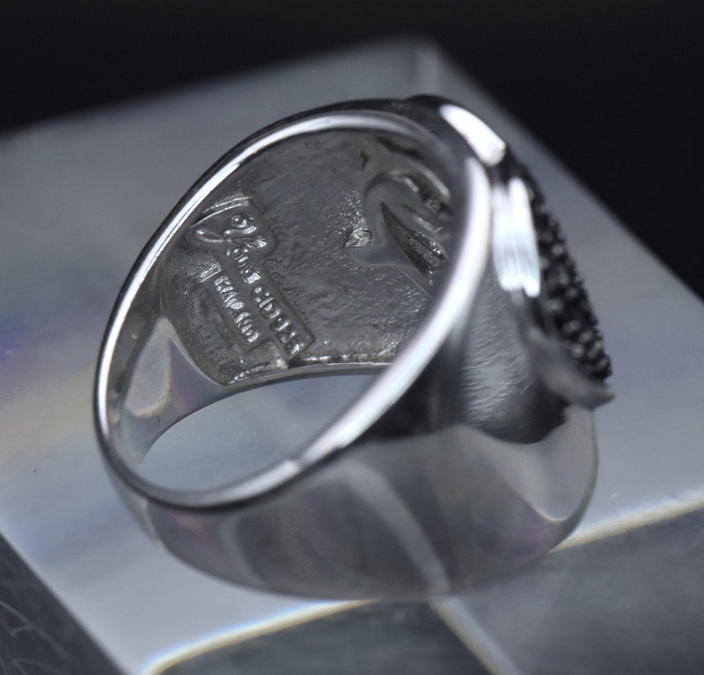 Yours by Loren - Vintage Sapphires Sterling Silver Heart Ring - Size 8