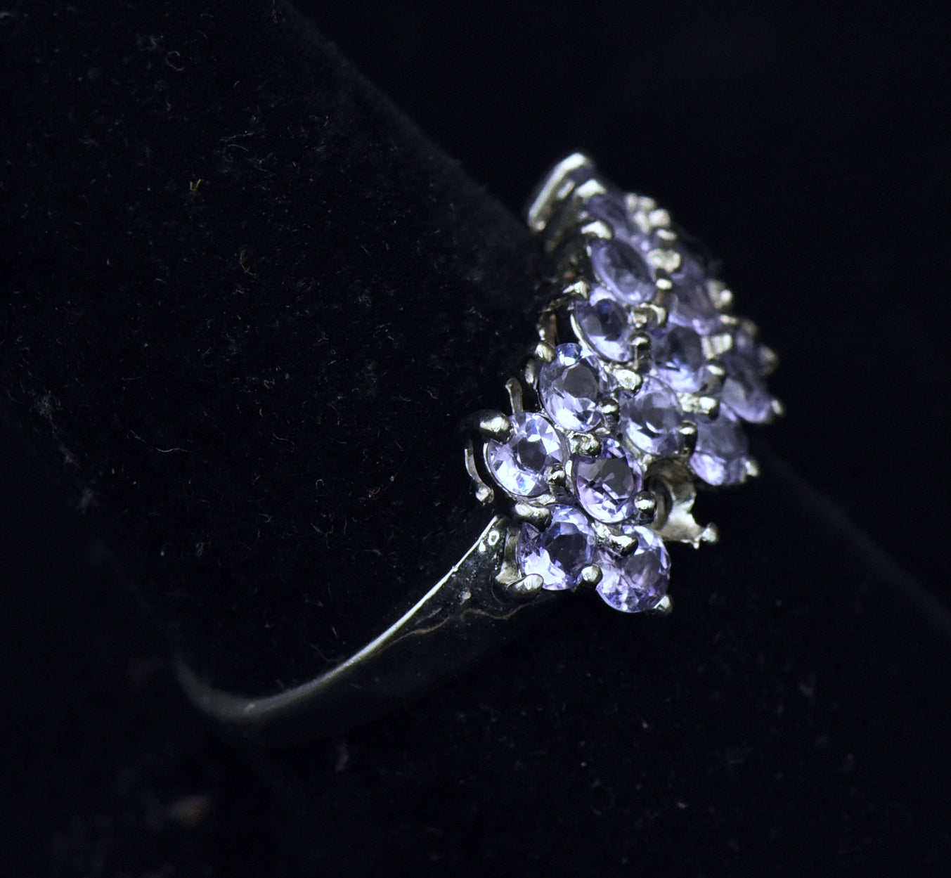 Clyde Duneier - Vintage 10K White Gold Tanzanite Ring - Size 8.75 MISSING STONES