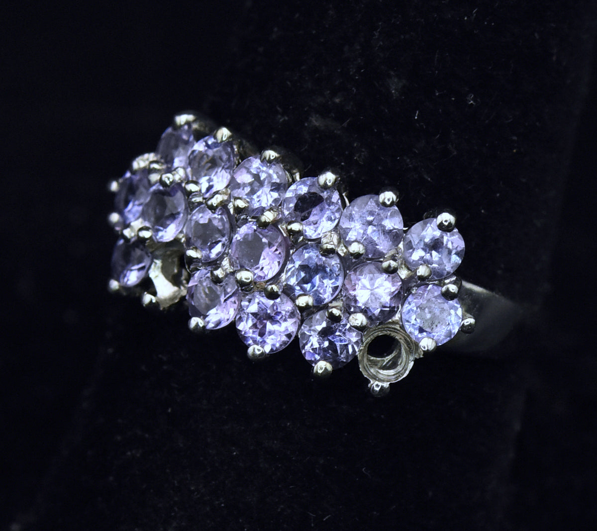 Clyde Duneier - Vintage 10K White Gold Tanzanite Ring - Size 8.75 MISSING STONES